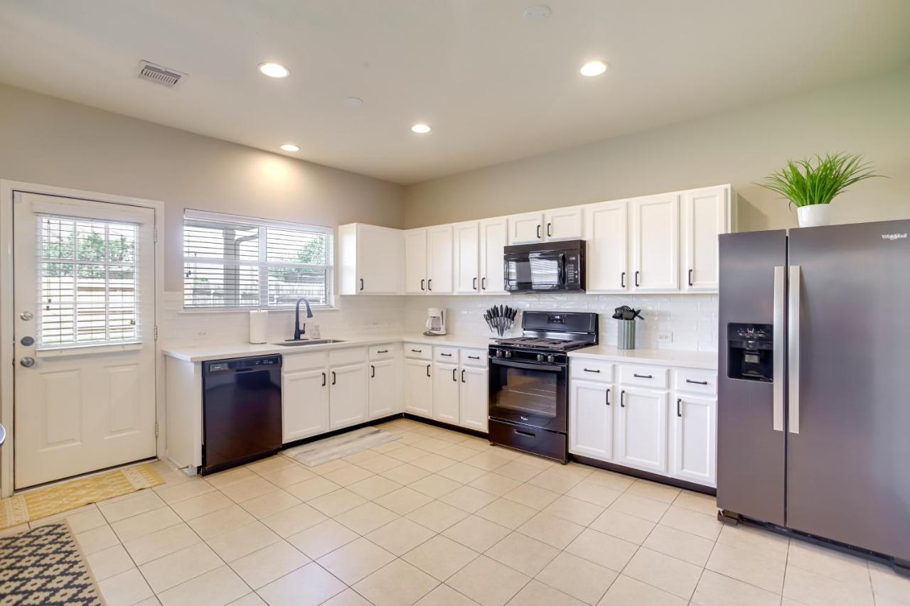 Pet-Friendly Tomball Home About 8 Mi To Burroughs Park Esterno foto